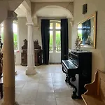 Domaine De L'etanche