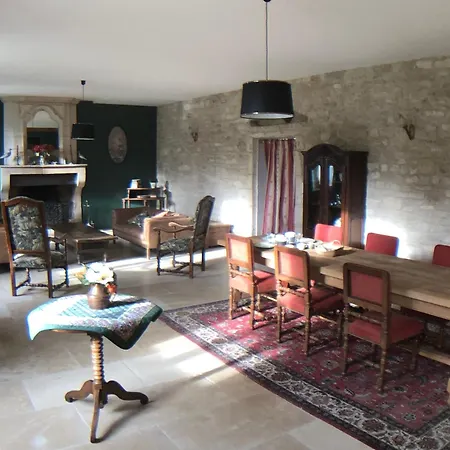 Domaine De L'etanche *
